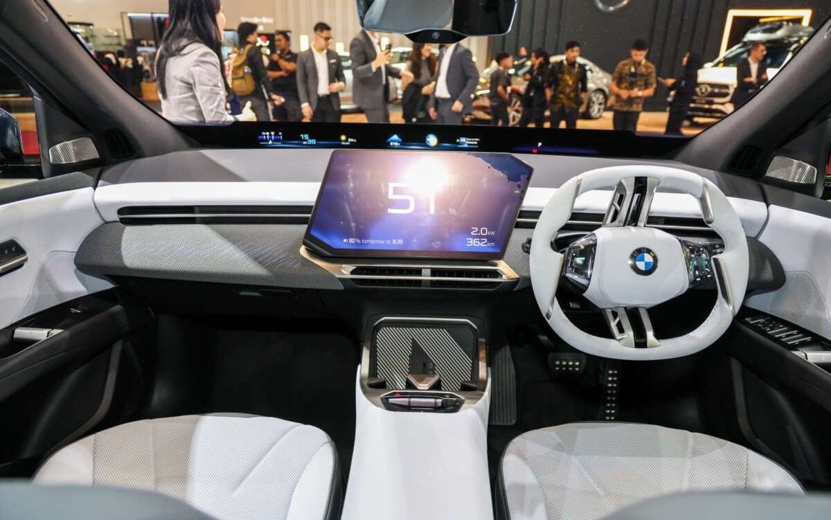 BMW iX3 2026 (5)