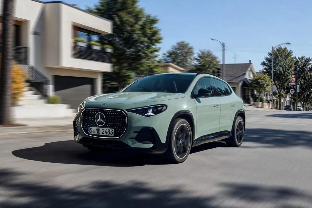 Mercedes-Benz GLA 2027 (4)