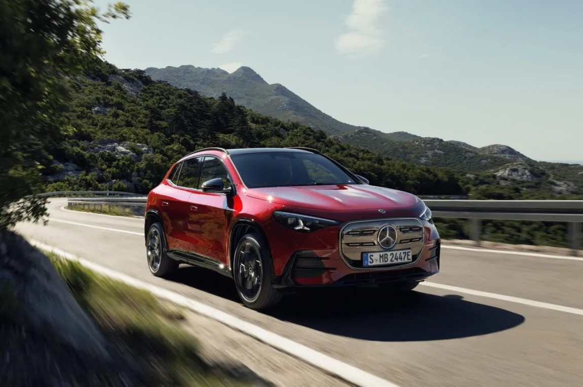 Mercedes-Benz GLA 2027 (6)
