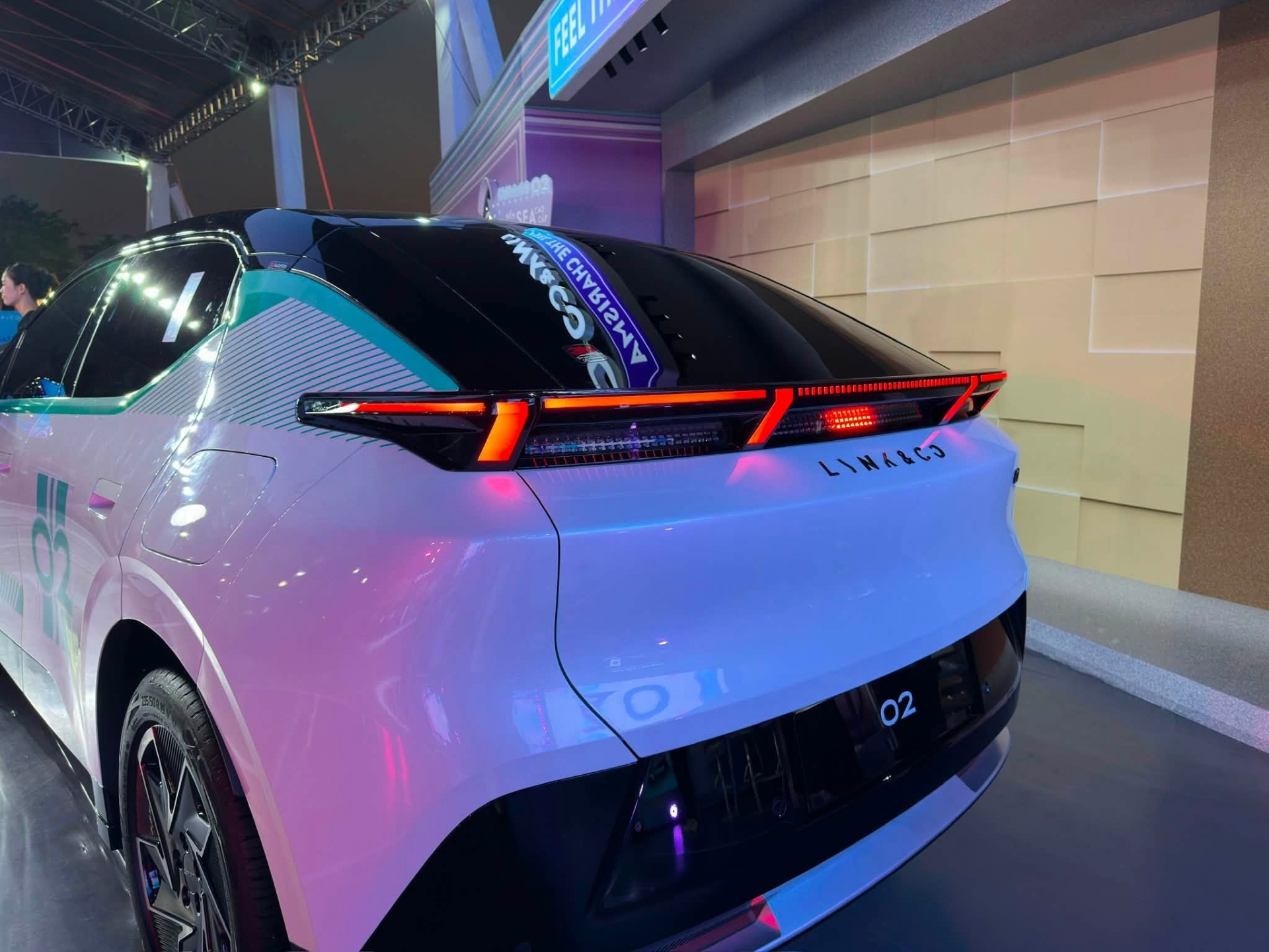 Lynk & Co 02 (16)