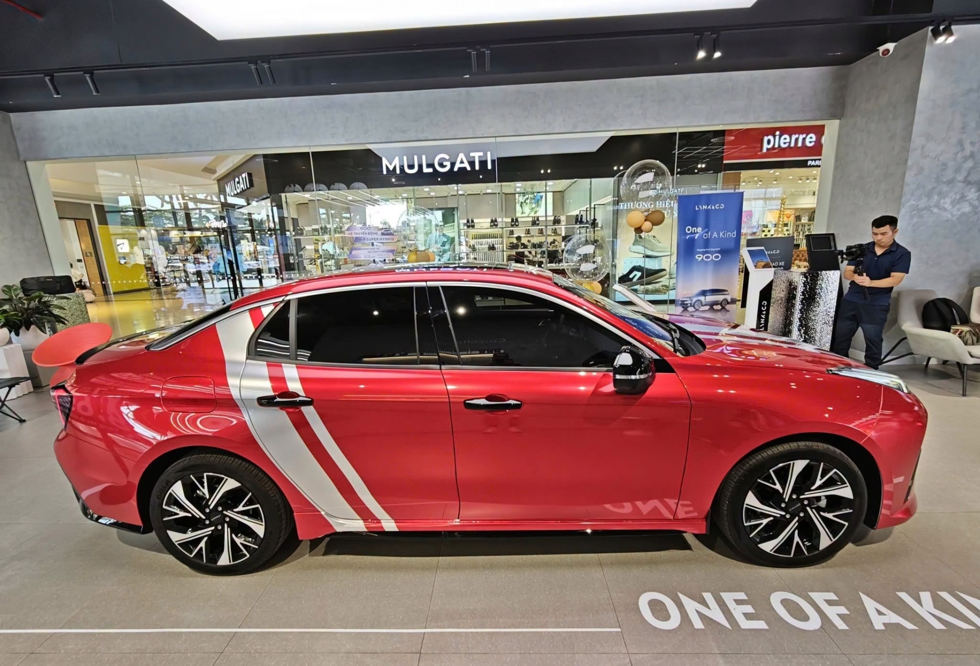 Lynk & Co 03 (6)