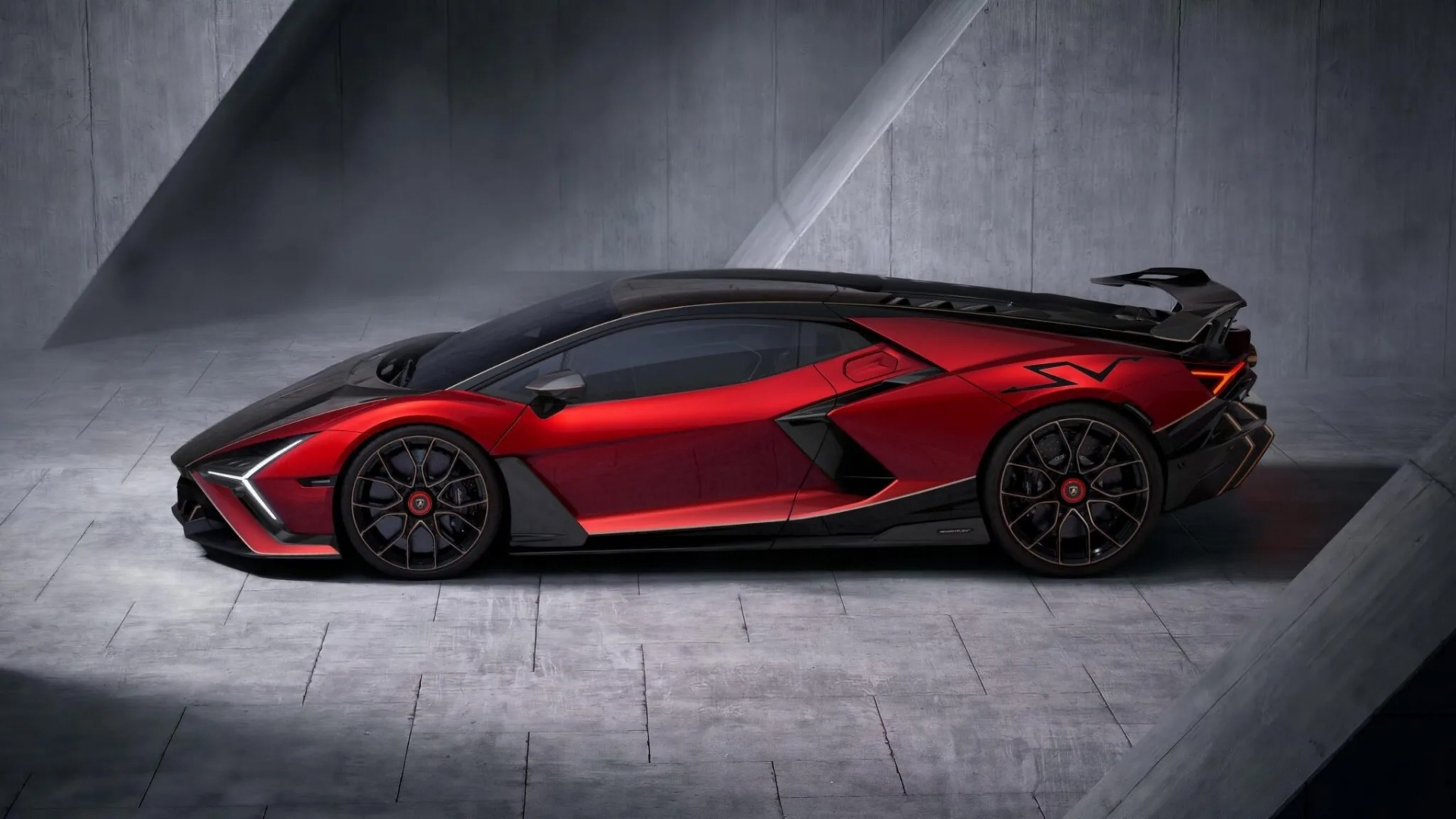 Lamborghini Revuelto SV (2)