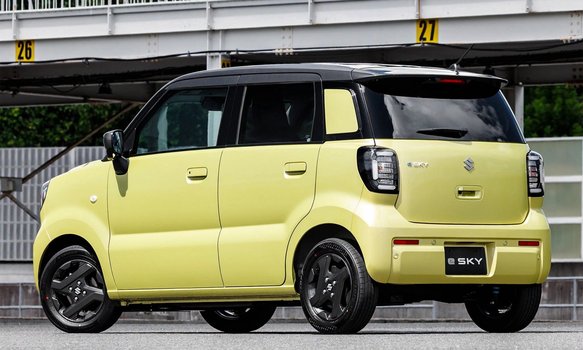 Suzuki-e-SKY (7)