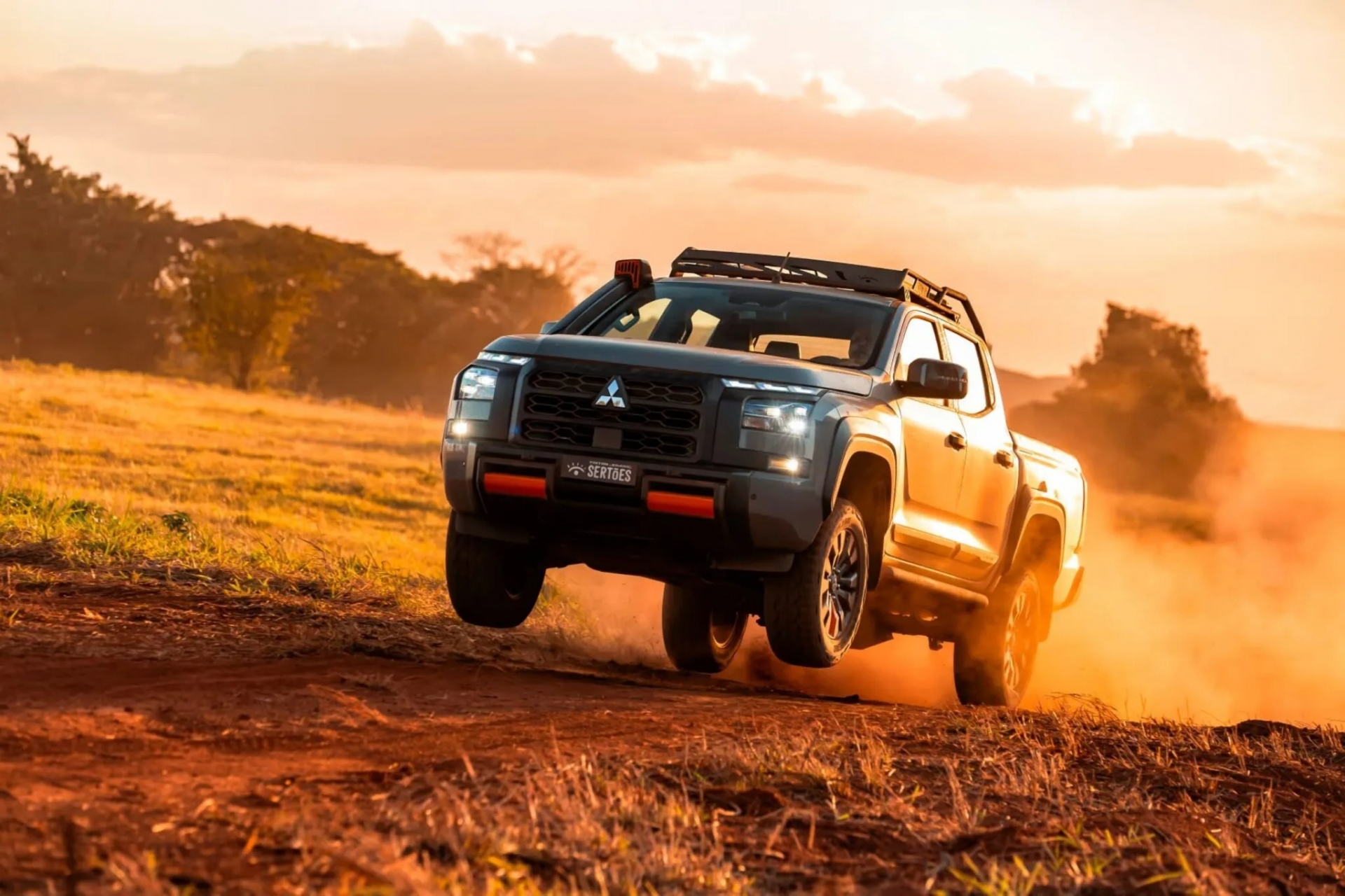 Mitsubishi-Triton-Savana-Sertoes-Brazil-3-2048x1366