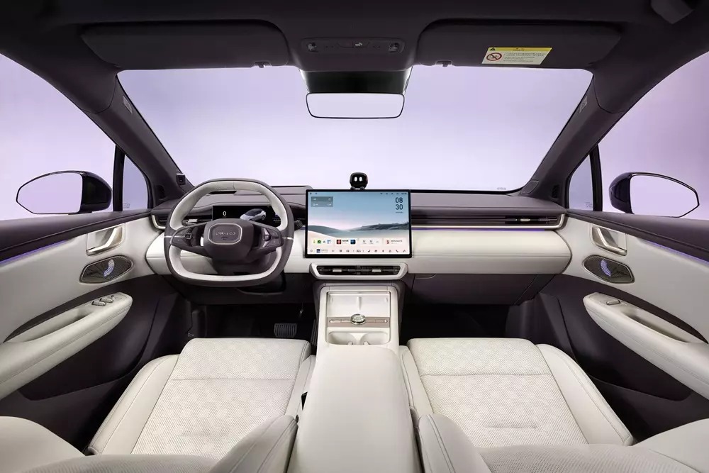 lynk-co-02-2027-10-d41b