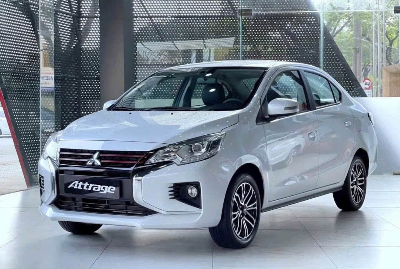 mitsubishi-attrage-5-1788236985644-17882369863511251705427