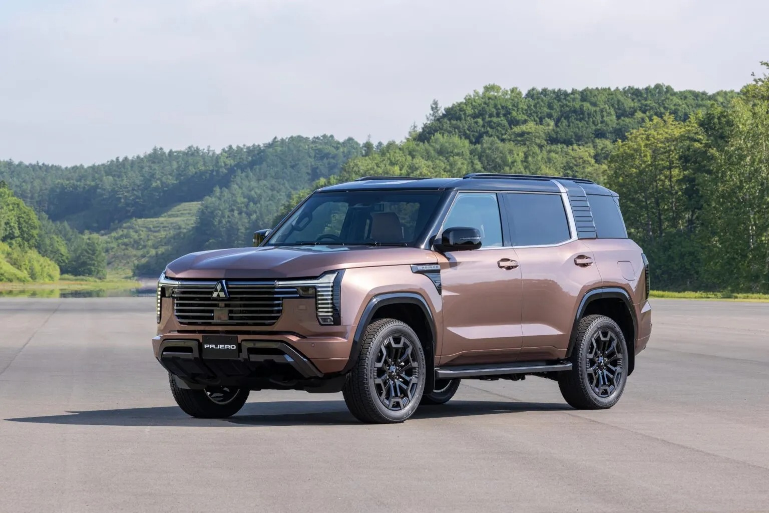 2027-Mitsubishi-Pajero-Exterior-Australia-18-1536x1024