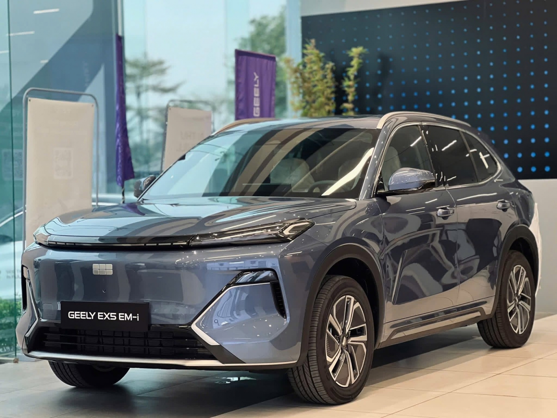 Geely EX5 EM-i (6)