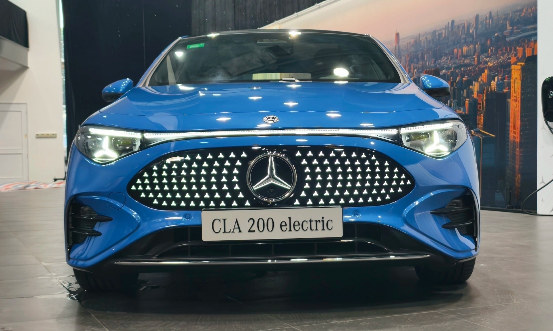 Mercedes CLA 200 electric (4)