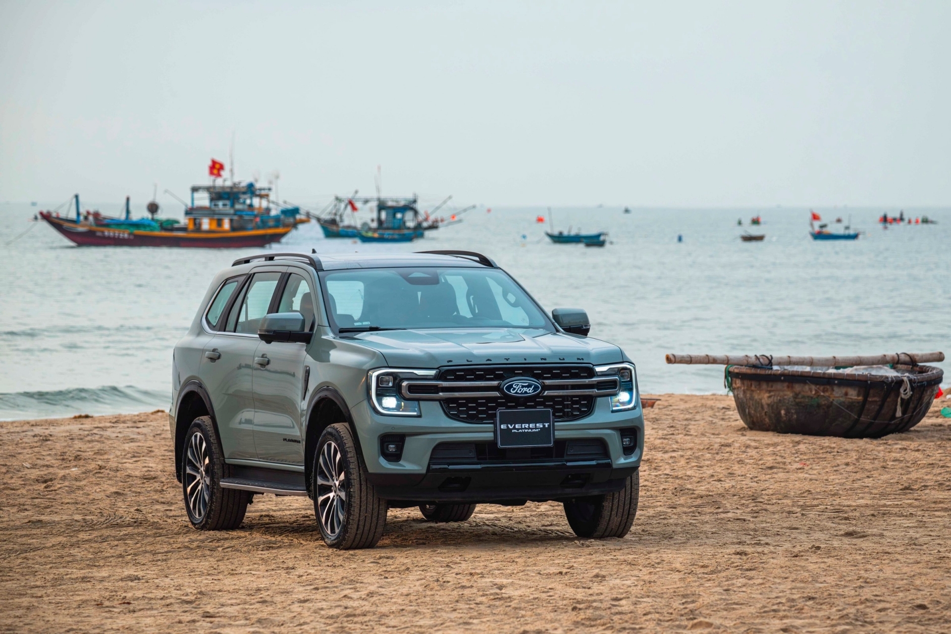 Ford Everest (2)