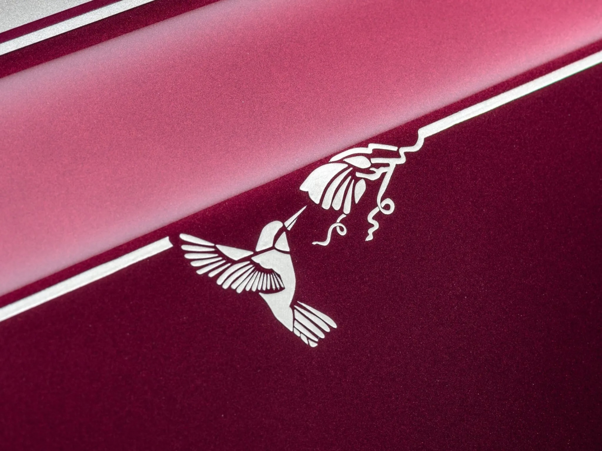 Rolls-Royce-Phantom-Hummingbird-3-2048x1536