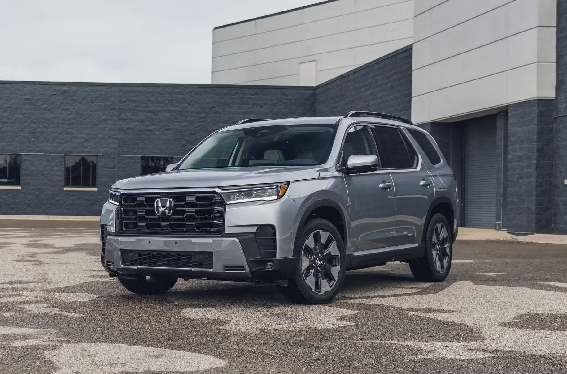2026-honda-pilot-elite-103-69a09b4d5cb66.jpg.avif