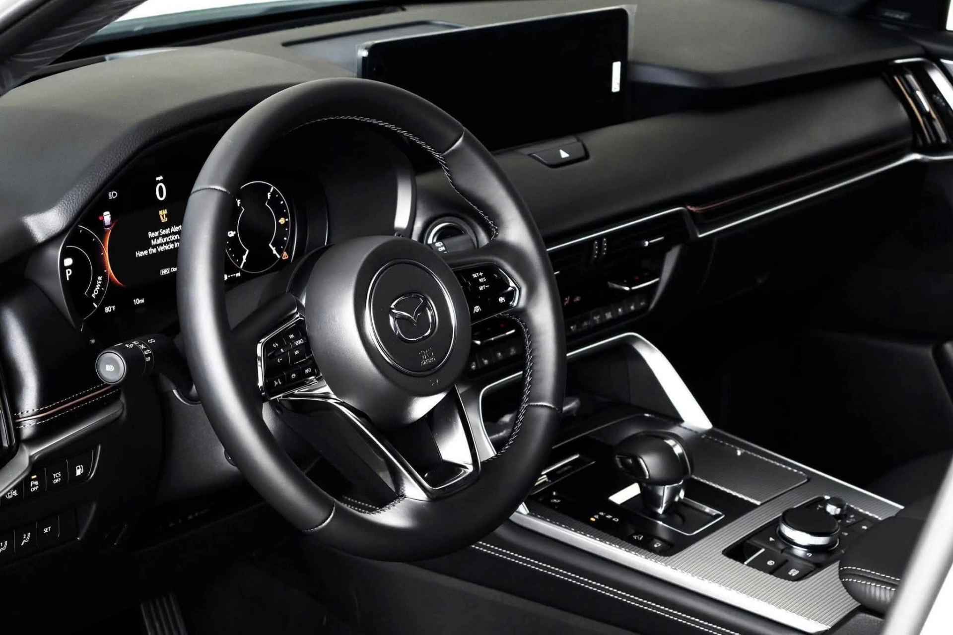 Mazda CX-90 (3)