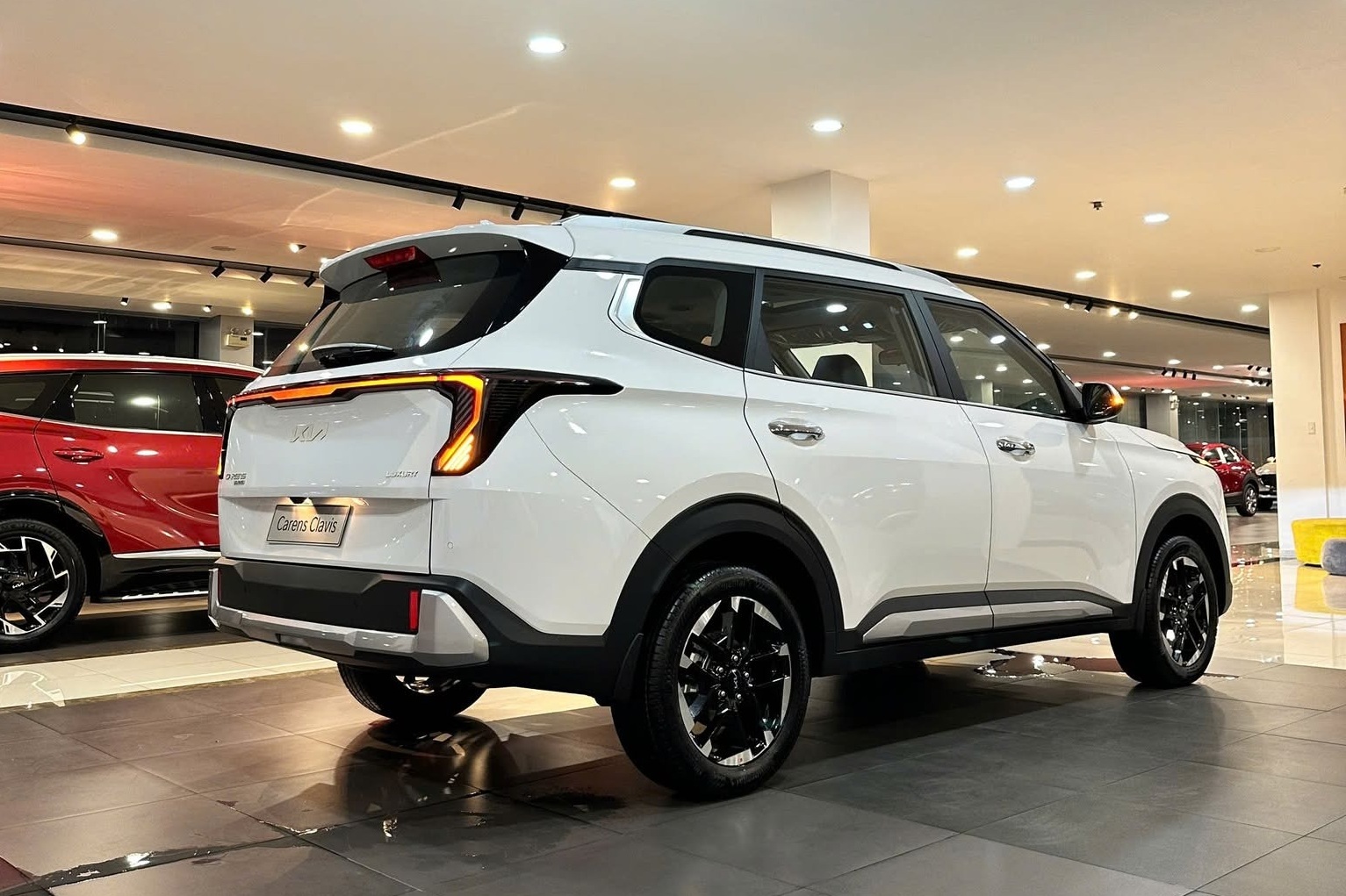 Kia Carens Clavis (8)