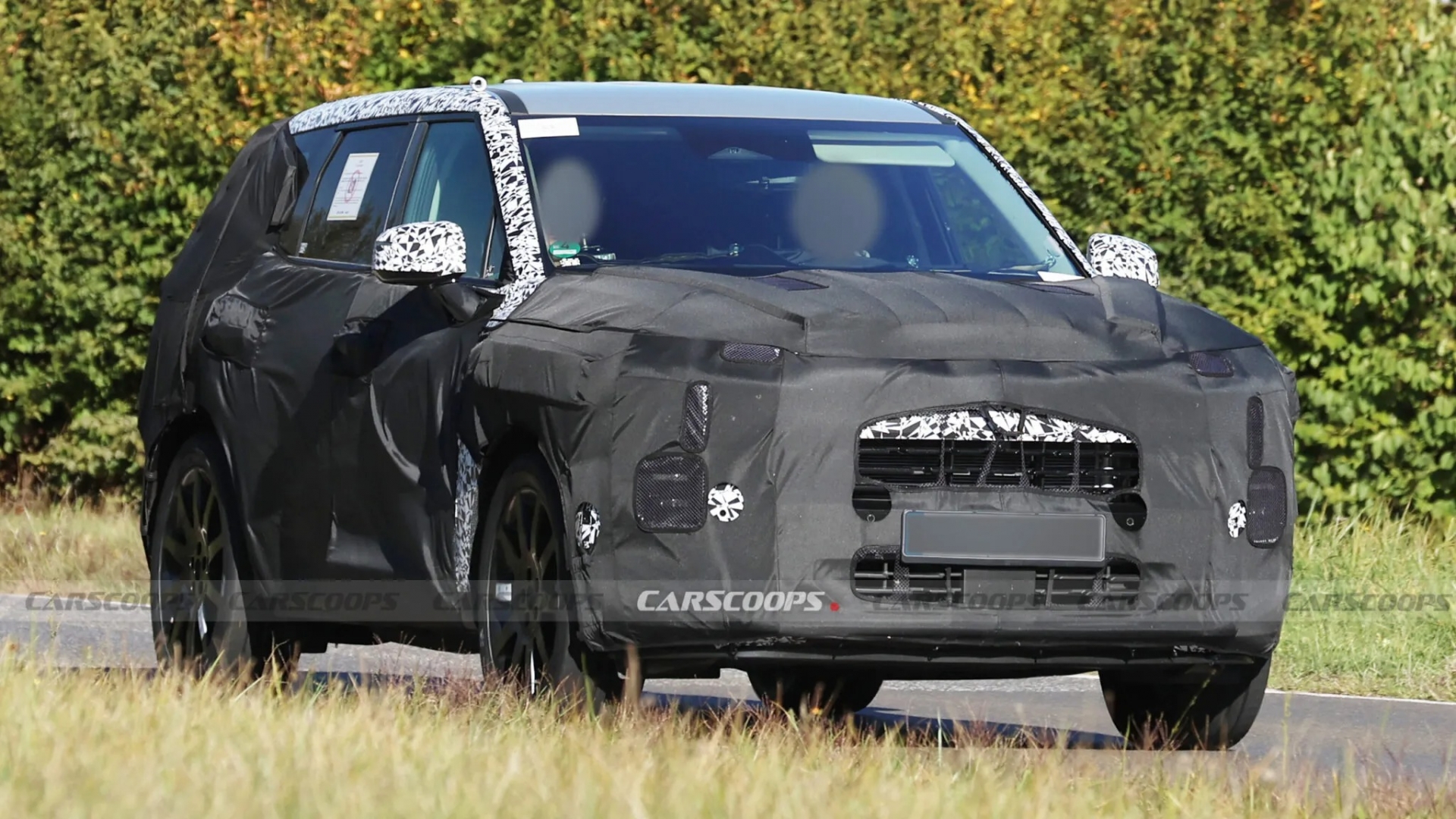 Kia-Sportage-spy-shots-new-2048x1152