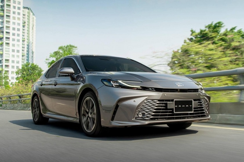 Toyota Camry HEV