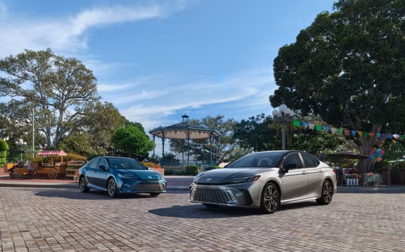 2027_toyota_camry_group-shot_hero