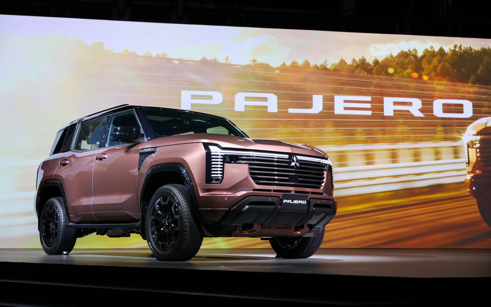 Mitsubishi Pajero 2026