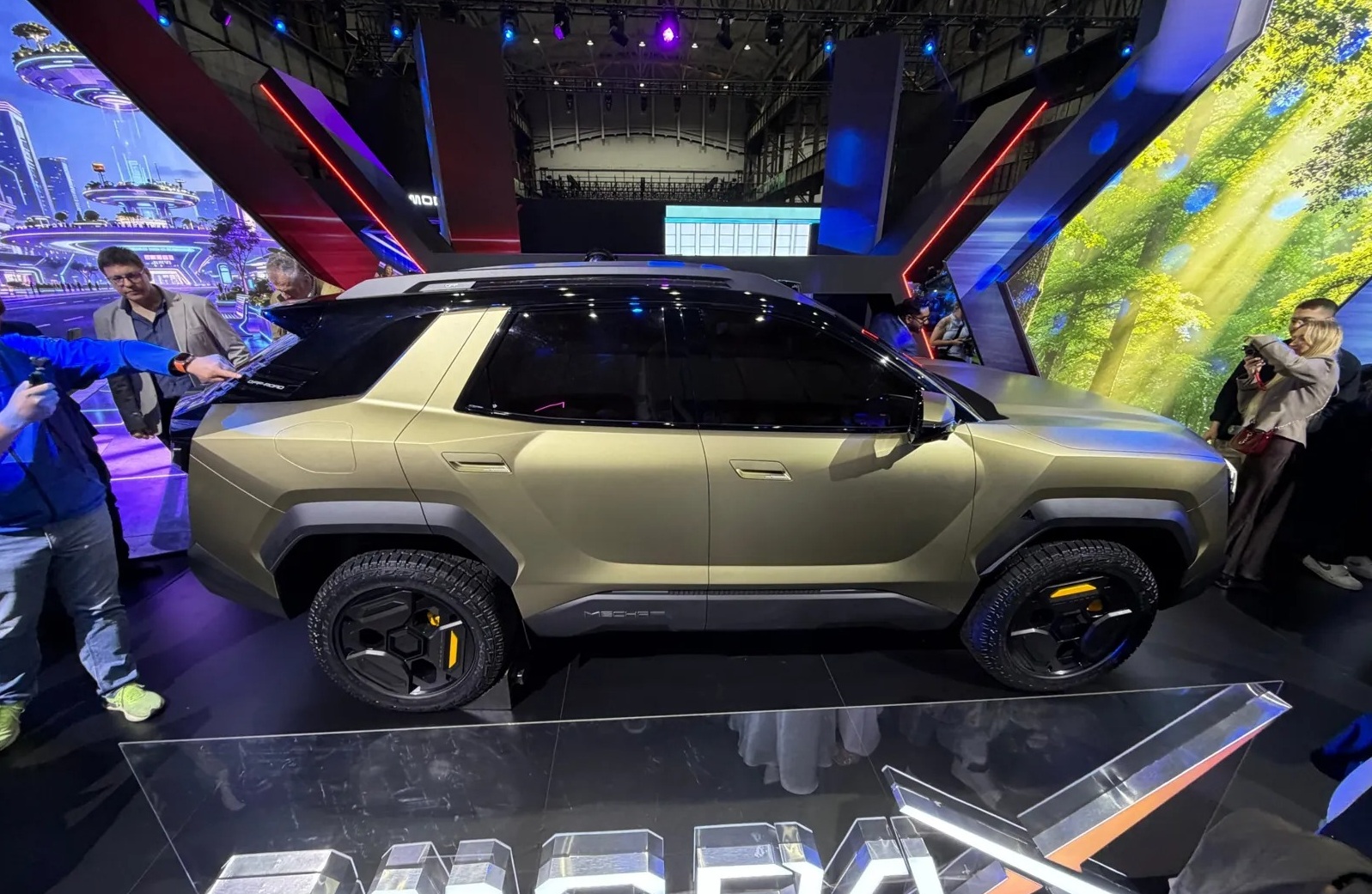 Omoda X (2)