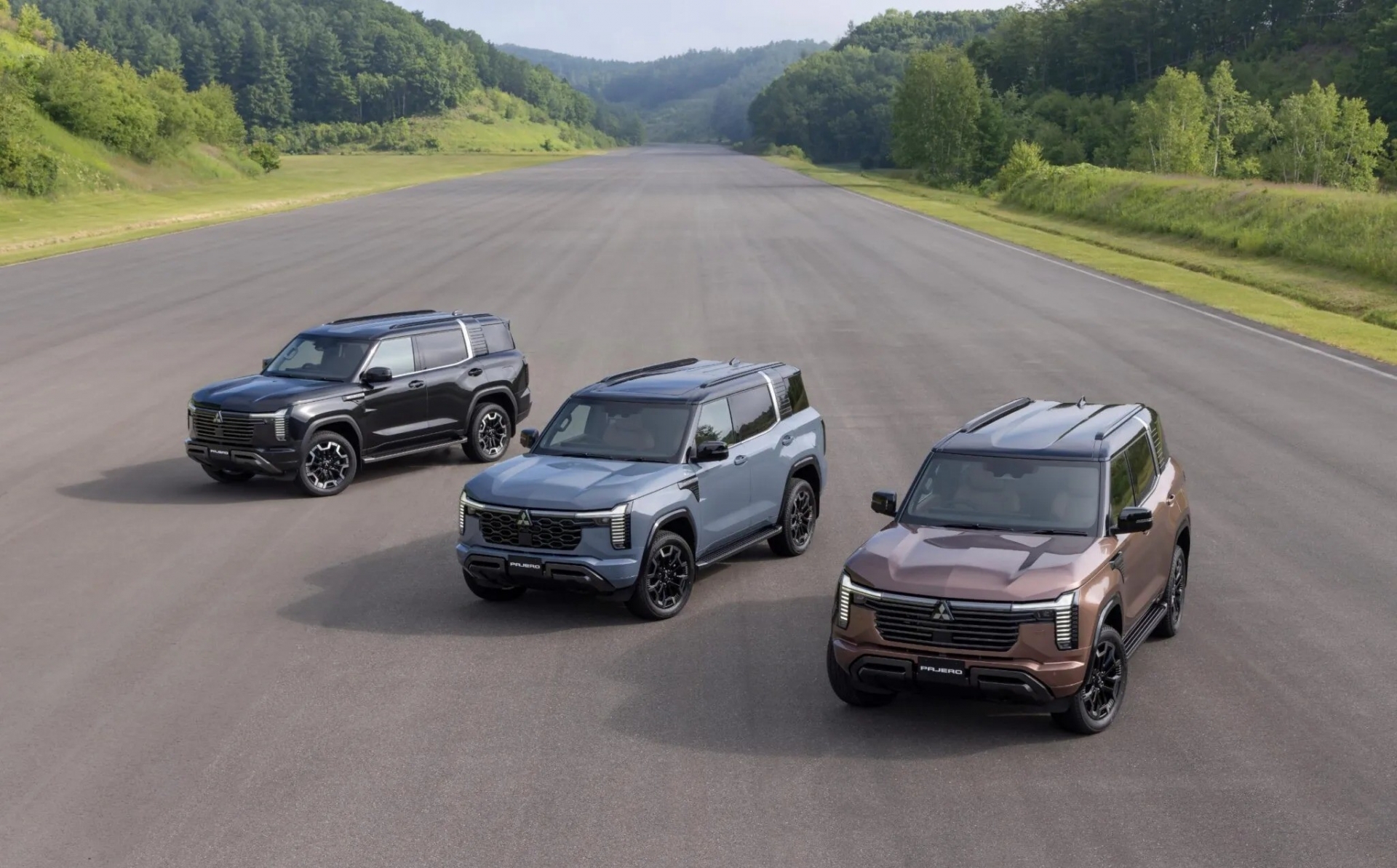 2027-Mitsubishi-Pajero-Exterior-Australia-4-2048x1366