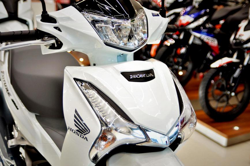Đánh giá chi tiết Honda Future 2020: Như 'SH thu nhỏ'