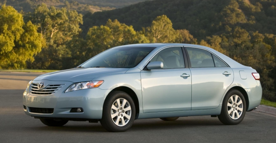 Camry 2007 - Mẫu xe khiến Toyota bị giảm thứ hạng về độ tin cậy