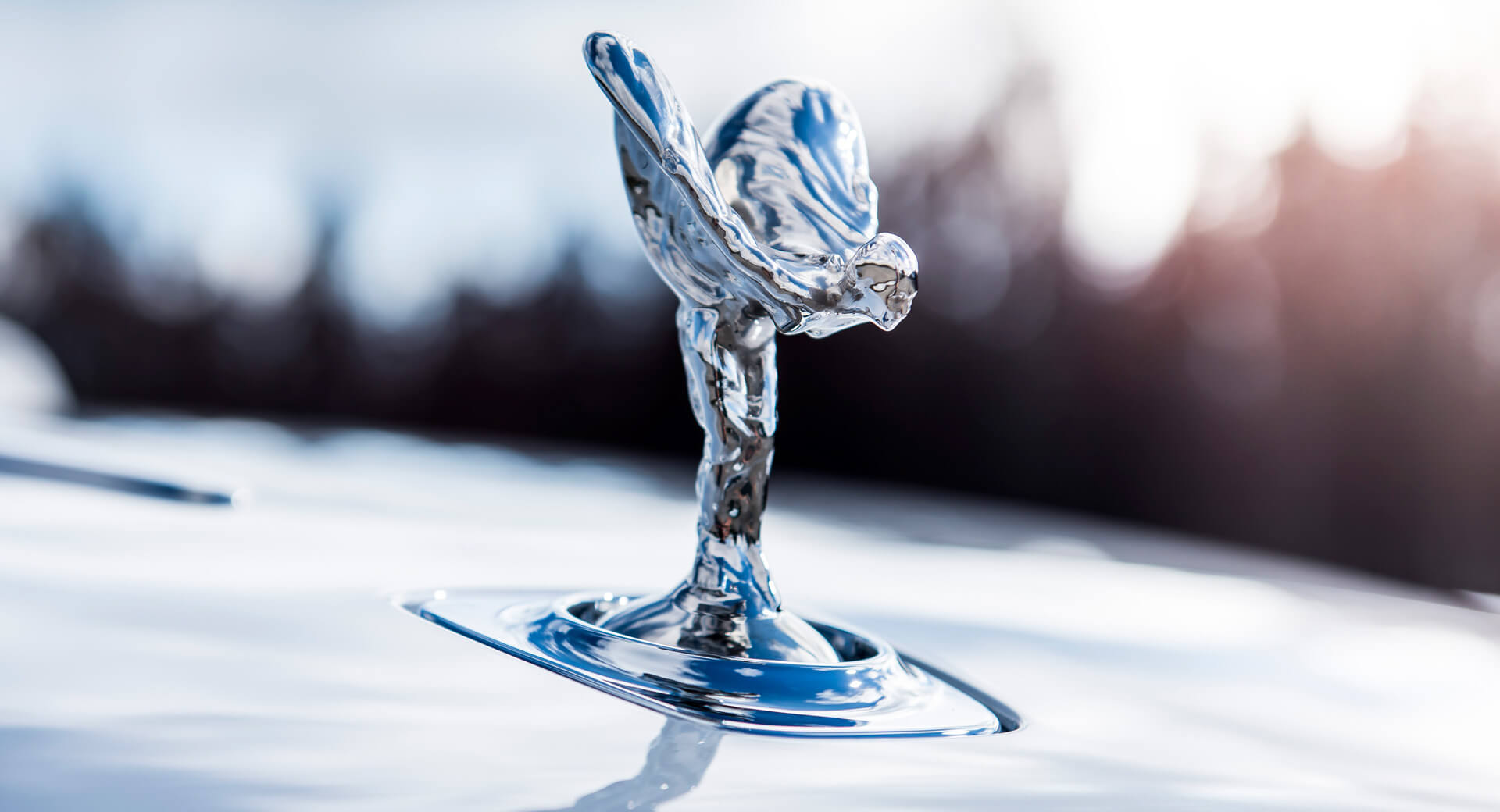 rolls-royce-spirit-of-ecstasy-emblem-0