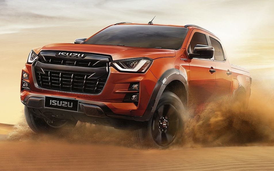 Isuzu D-Max: Giá bán, thông số & đánh giá (08/2022)