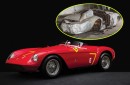 Dù chỉ còn là 'đống sắt vụn' nhưng chiếc Ferrari này vẫn được mua với số tiền hơn 47 tỷ đồng