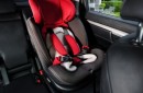 Từ 2026, ô tô chở trẻ em phải có thiết bị an toàn: Chọn loại nào phù hợp từng độ tuổi?