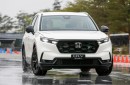 Honda CR-V hybrid được giảm hàng chục triệu đồng tại đại lý