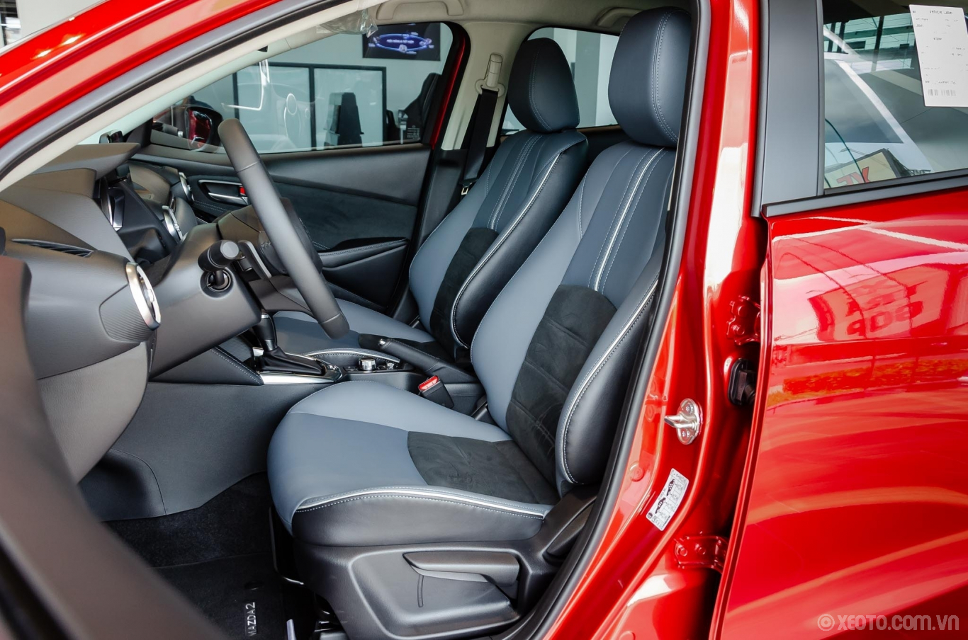 Hình ảnh nội thất Mazda 2 và Video chi tiết | Auto5
