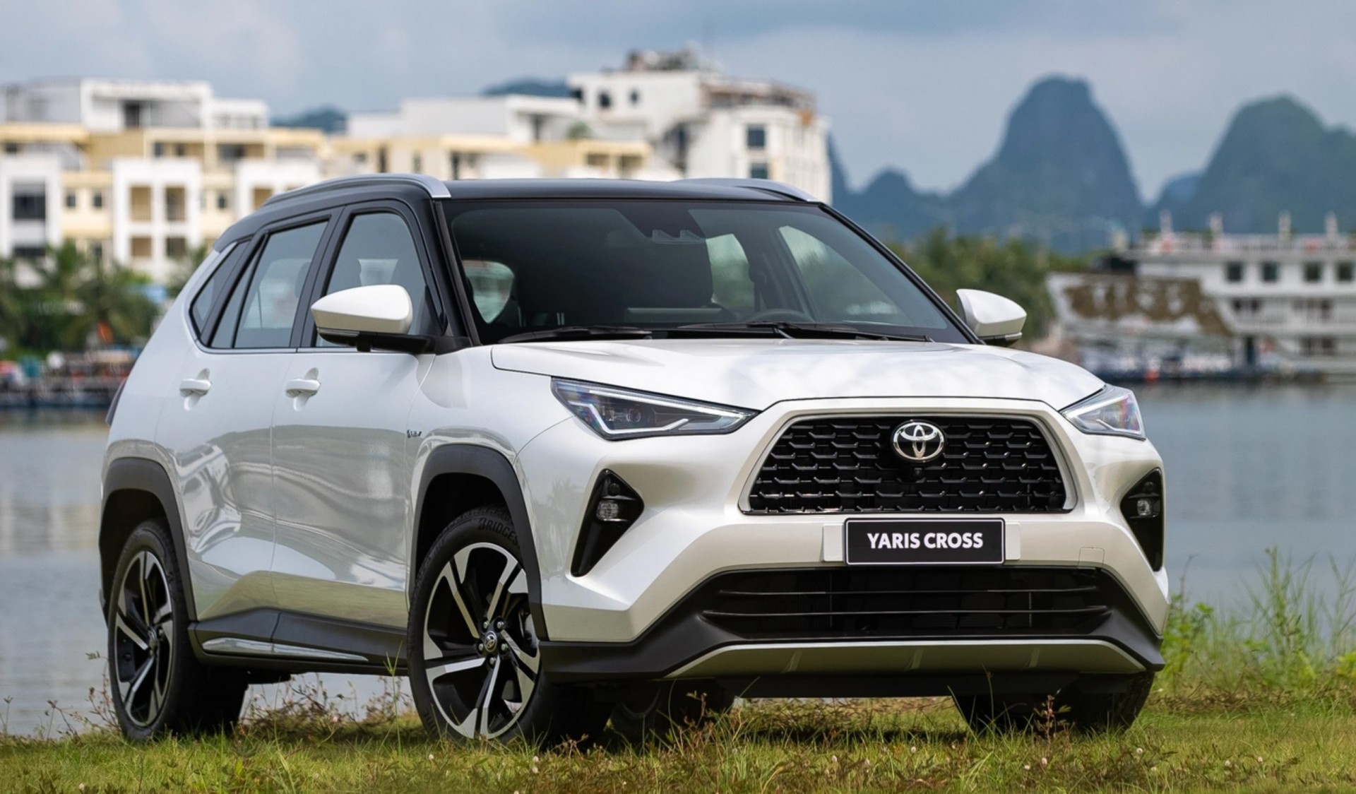 1toyota-yaris-cross-duoc-lap-rap-tai-viet-nam-gia-mem-hon-chi-phi-su-dung-toi-uu-cho-khach-viet-1763213113.jpg