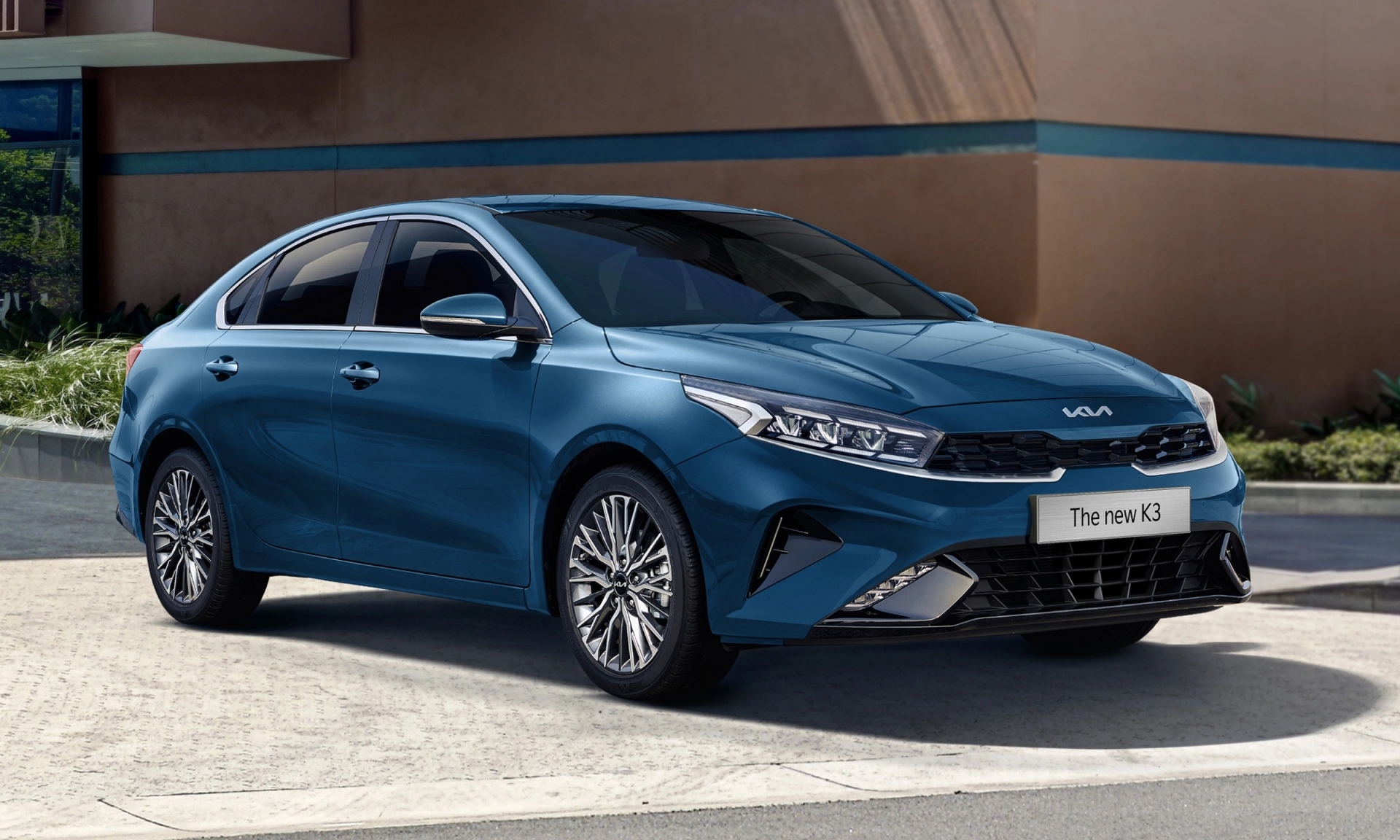 Kia K3 liên tiếp bị cắt phiên bản, có nguy cơ ngừng phân phối tại Việt Nam?