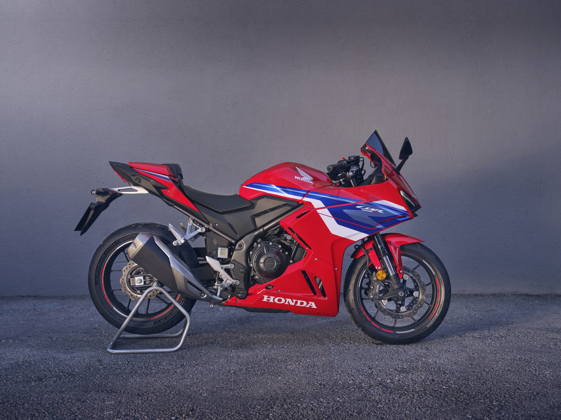 Honda CBR500R 2024