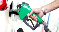 Loại xăng mới giúp giảm khí CO2 sẽ có mặt từ tháng 9/2021 tại Anh