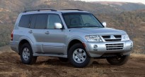 Mitsubishi Pajero - đối thủ nặng ký Ford Everest đứng trên bờ vực khai tử