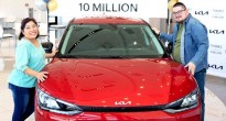 Người Mỹ mua gần 1000 chiếc Kia mỗi ngày, đạt mốc tiêu thu 10 triệu xe tại thị trường khó tính nhất Thế Giới