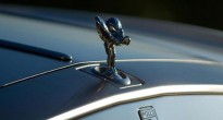 Rolls-Royce công bố thiết kế mới của biểu tượng 'Spirit Of Ecstasy' sau hơn một thế kỷ