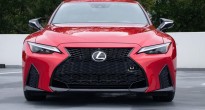 Lexus IS “già cỗi” được nâng cấp toàn diện để đấu với các “đàn em” cùng phân khúc
