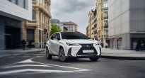 Lexus UX 2025 hứa hẹn mang đến hệ truyền động hybrid mạnh mẽ hơn trong thế hệ mới
