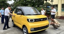Ô tô điện rẻ nhất Việt Nam Wuling Mini EV bất ngờ giảm sâu chưa từng có