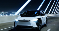 Sếp Toyota: 'Thà mua tín dụng còn hơn đầu tư lãng phí vào xe điện'