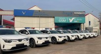 VinFast VF8 chính thức bàn giao tới lực lượng cảnh sát giao thông Lào
