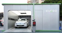 Ông trùm ngành pin Trung Quốc lên kế hoạch thay thế trạm xăng thành trạm đổi pin