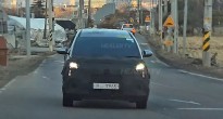 Hyundai Stargazer bất ngờ xuất hiện trên đường phố với kiểu dáng khác lạ, hé lộ thời điểm ra mắt không còn xa