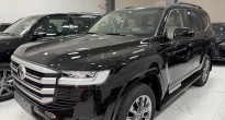 Toyota Land Cruiser 2025 xuất hiện tại đại lý Việt, khả năng 'kèm lạc' tới vài trăm triệu đồng