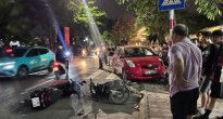 Hà Nội: Ô tô con gây tai nạn liên hoàn, nhiều xe máy bị húc văng trên đường Kim Giang
