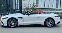 Vừa lăn bánh 2.000 km, siêu xe mui trần Mercedes-AMG SL43 đã tìm chủ mới