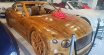 Chiêm ngưỡng Bentley làm hoàn toàn từ gỗ, giá ngang ngửa xe sang thật